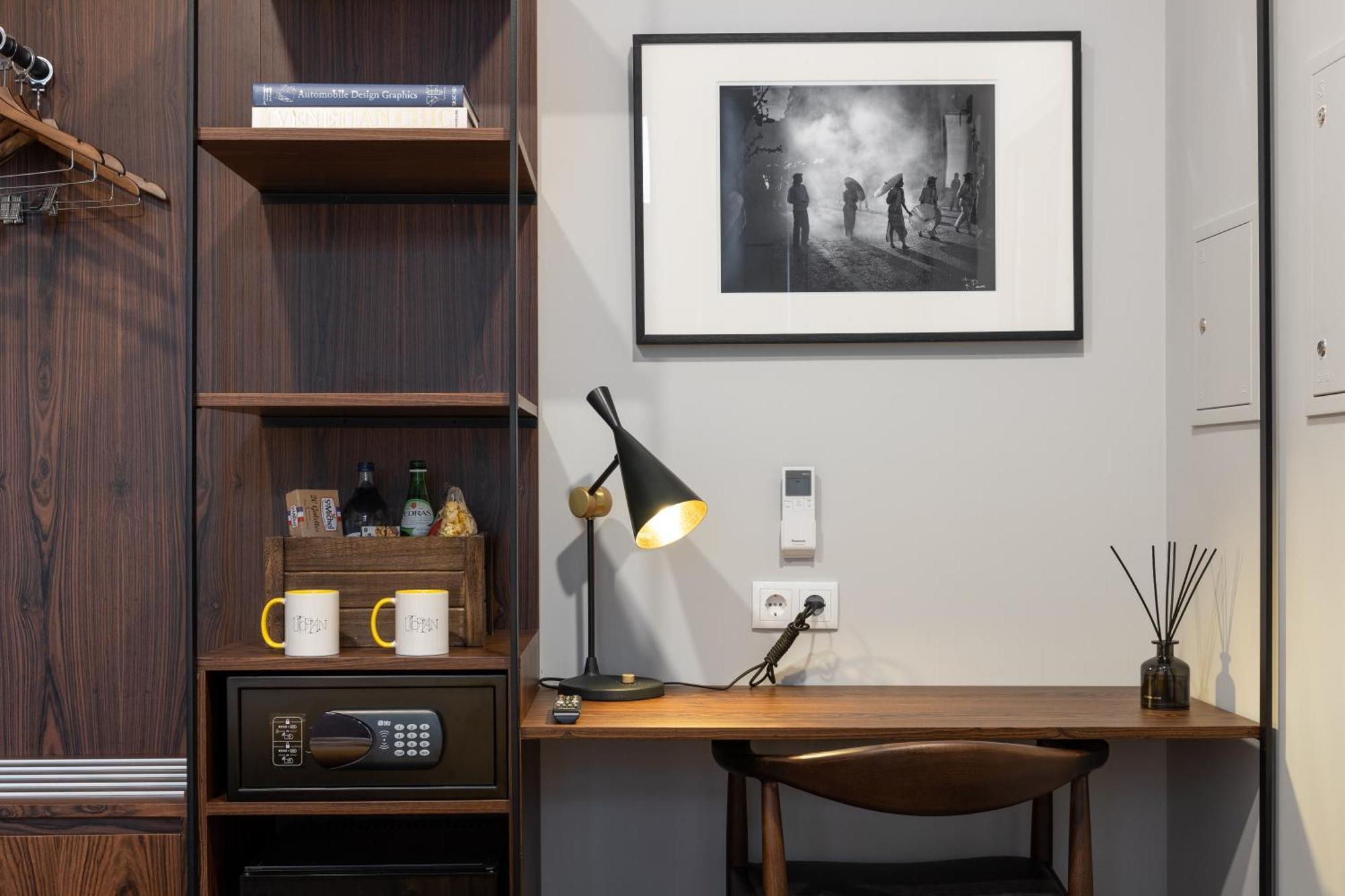 Utopian Hotel, A Charming Guesthouse Porto Luaran gambar