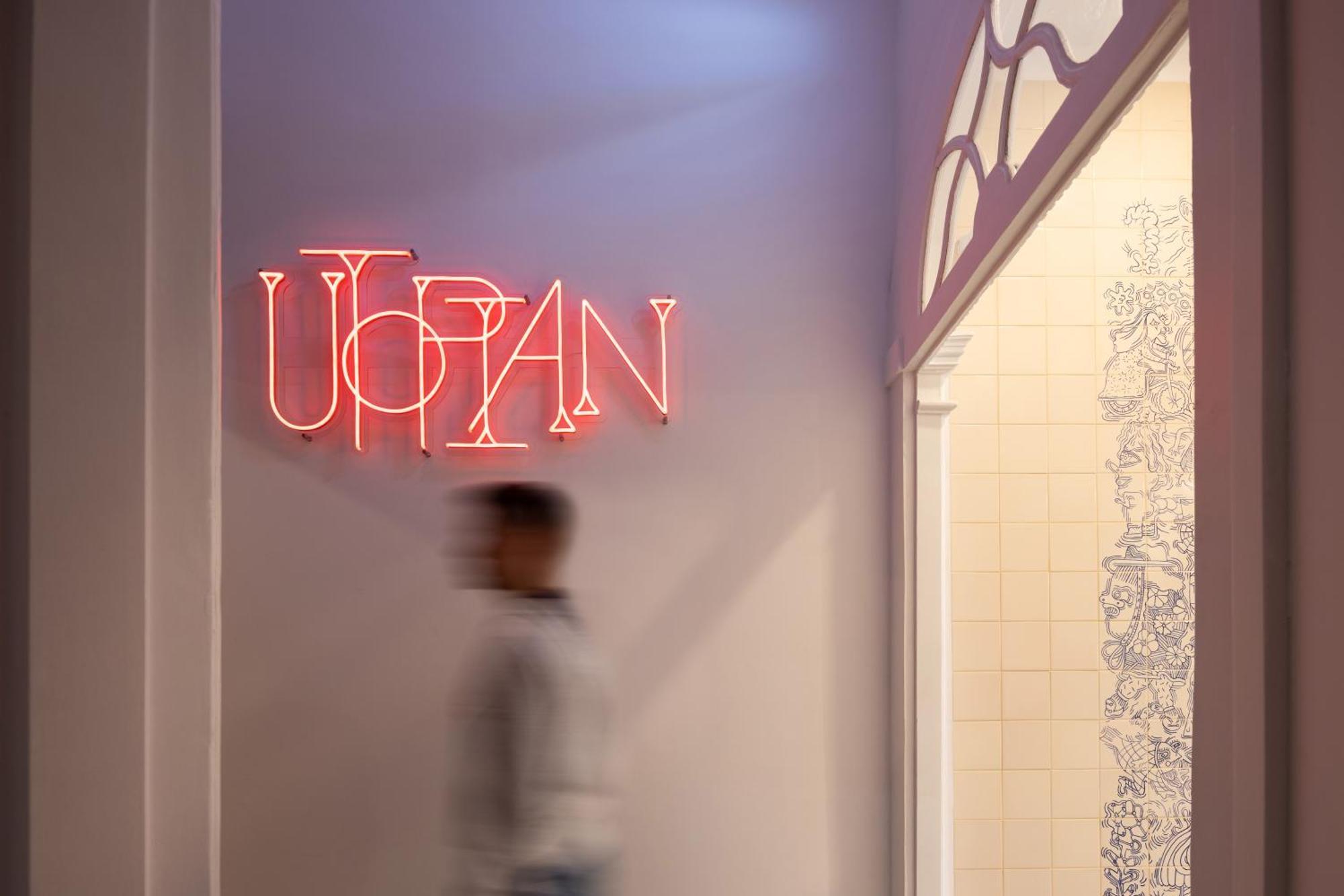 Utopian Hotel, A Charming Guesthouse Porto Luaran gambar